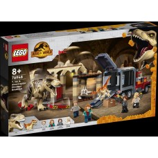 LEGO® Jurassic World  Dinozauro tiranozauro ir atrociraptoriaus pabėgimas 76948